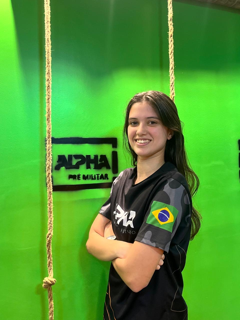 Alice Andrade Coutinho Garcia, aluna aprovada na EAM em 2026